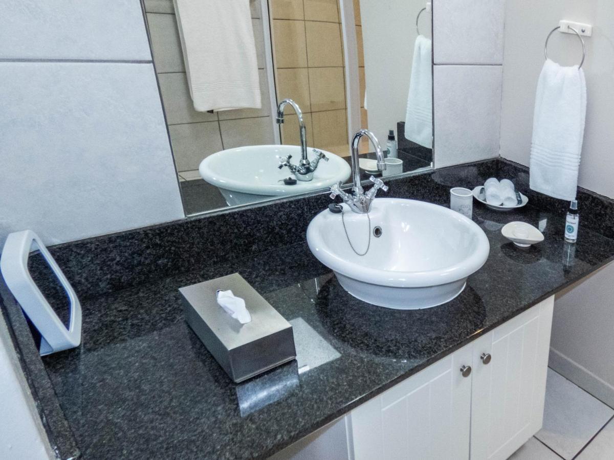 Sheilan House Hotel Port Alfred Buitenkant foto