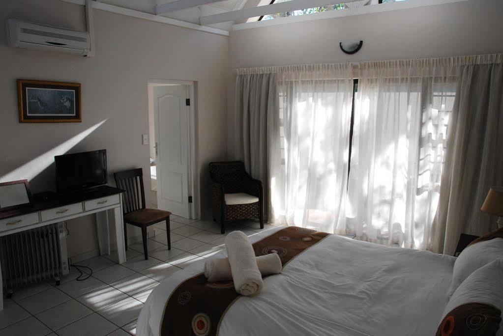 Sheilan House Hotel Port Alfred Buitenkant foto