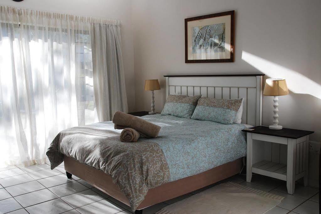 Sheilan House Hotel Port Alfred Buitenkant foto